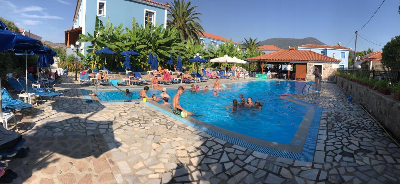 Blue Sky Hotel - Petra - Lesvos - Greece Exterior foto