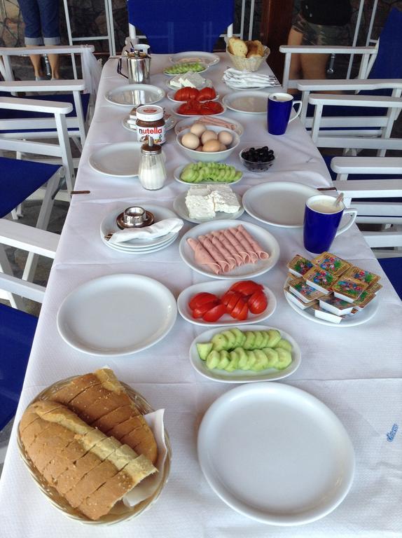 Blue Sky Hotel - Petra - Lesvos - Greece Exterior foto