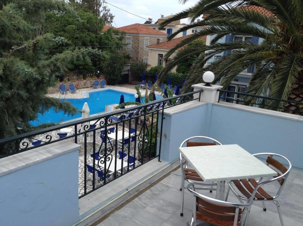 Blue Sky Hotel - Petra - Lesvos - Greece Exterior foto