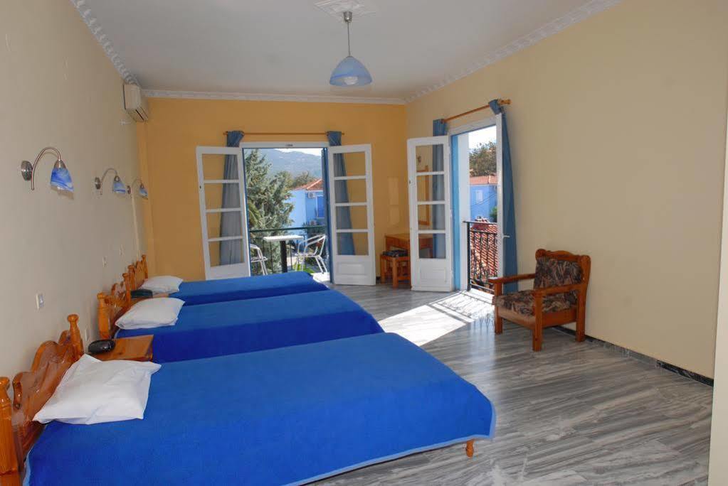 Blue Sky Hotel - Petra - Lesvos - Greece Exterior foto