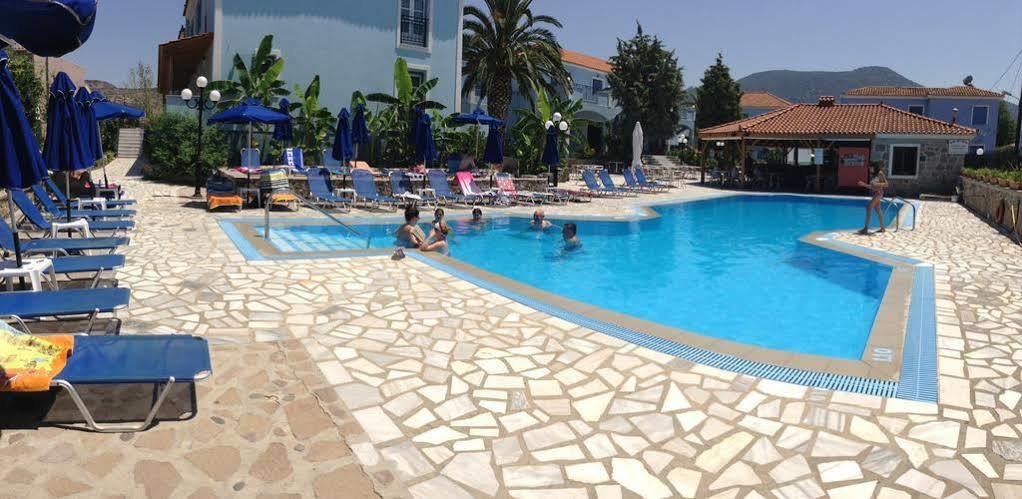 Blue Sky Hotel - Petra - Lesvos - Greece Exterior foto