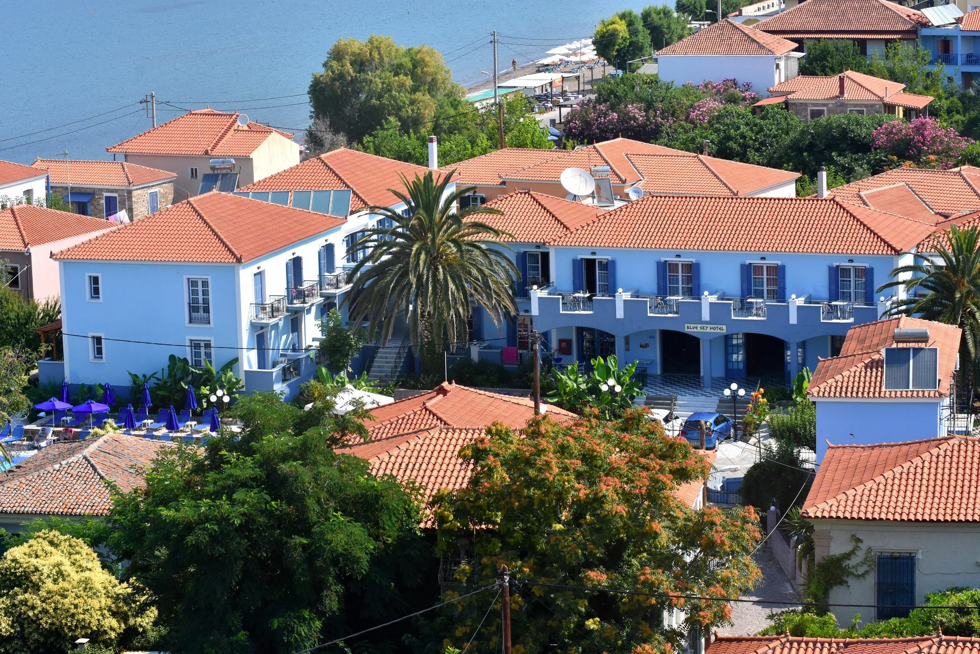 Blue Sky Hotel - Petra - Lesvos - Greece Exterior foto